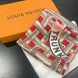 LOUIS VUITTON silk square scarf shawl